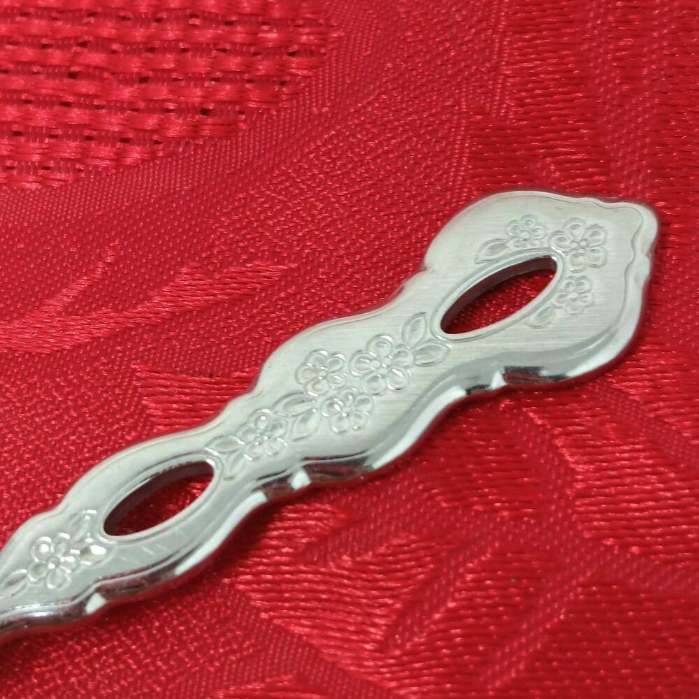 1X Oneida Community FANTASY Stainless Teaspoon Pierced Flatware